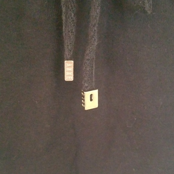 Tunic - Picture 2 of 4